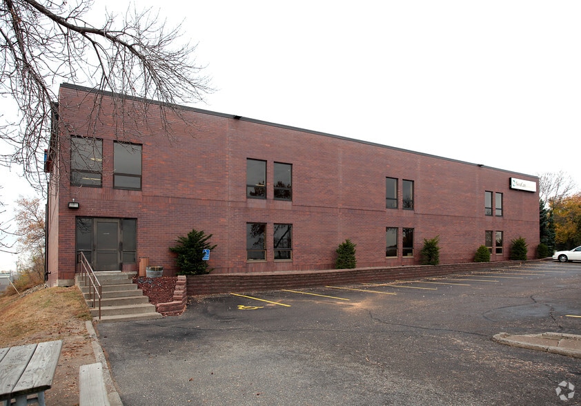 60 E Marie Ave E, West Saint Paul, MN en alquiler - Foto del edificio - Imagen 3 de 7