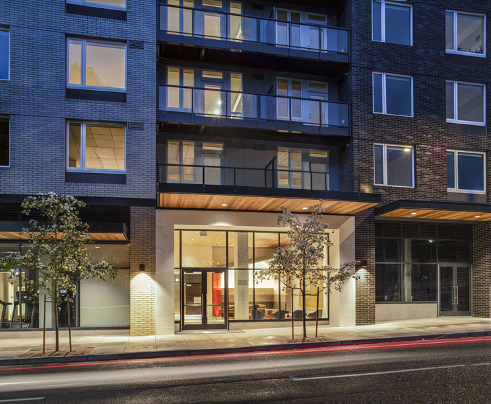 909 SE 12th Ave, Portland, OR en alquiler - Foto del edificio - Imagen 2 de 4