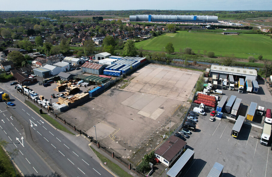 Kingsbury Rd, Sutton Coldfield en alquiler - Foto del edificio - Imagen 2 de 6