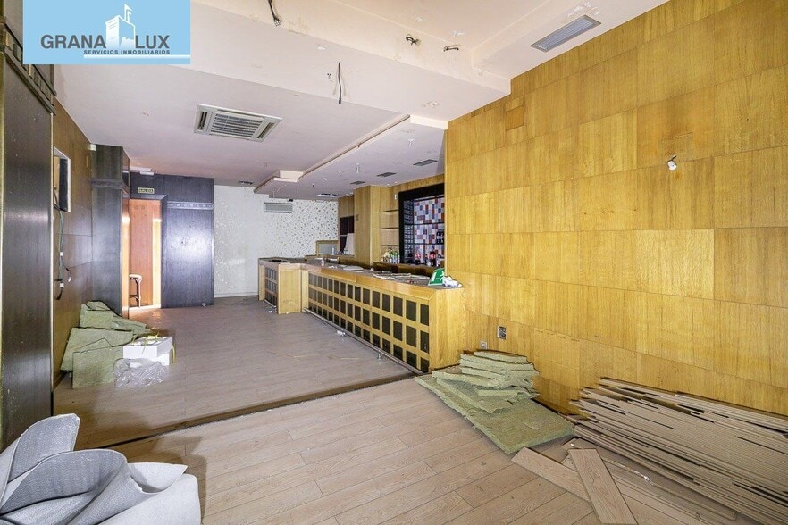 Local en Granada, Granada en venta - Foto del interior - Imagen 3 de 14