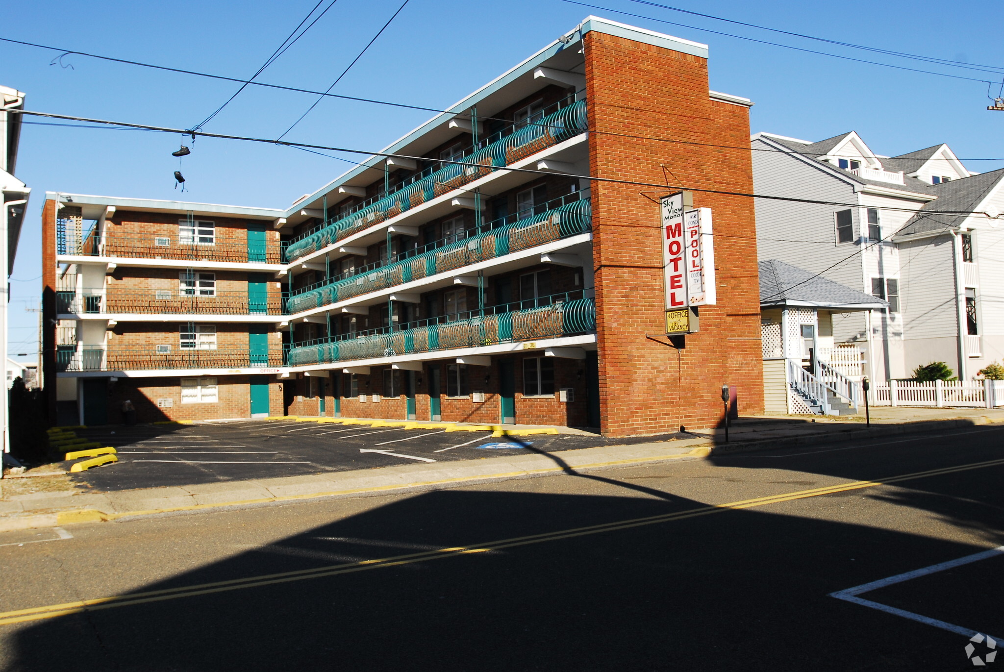 45 DuPont Ave, Seaside Heights, NJ en venta Foto del edificio- Imagen 1 de 2