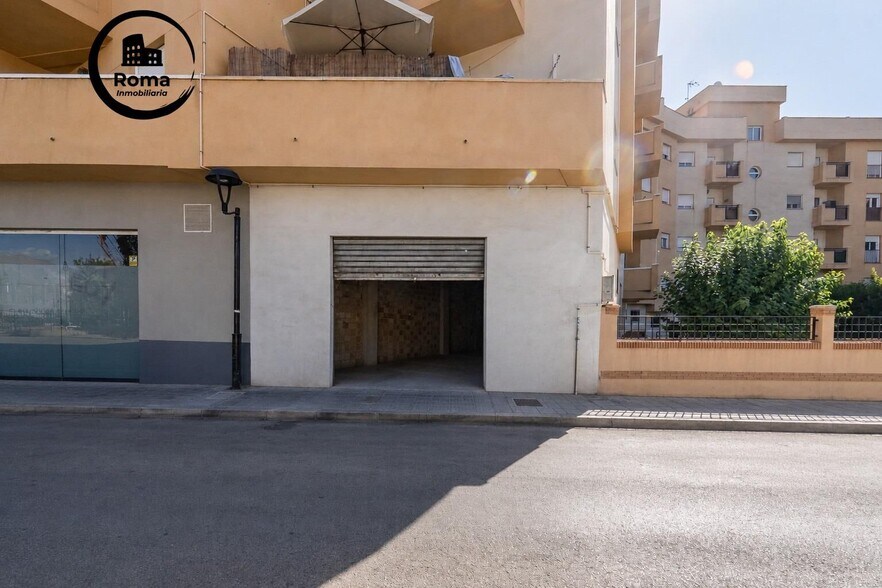 Del Río Genil, 4, Ogíjares, Granada en venta - Foto del edificio - Imagen 2 de 40