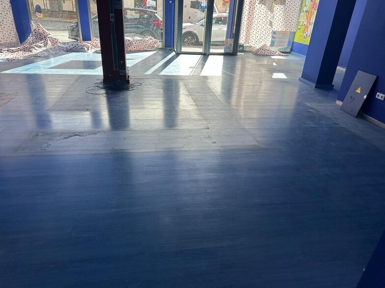 Local en MONÒVER, Alicante en alquiler - Foto del interior - Imagen 2 de 9