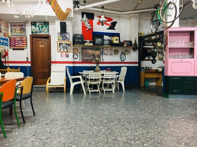 Local en El Ejido, Almería en venta - Foto del edificio - Imagen 2 de 3