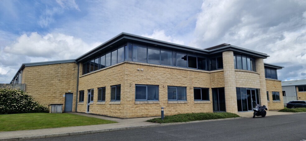 Wheatfield Rd, Kirkcaldy en venta - Foto del edificio - Imagen 1 de 19