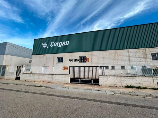 Más detalles de Nave en alquiler