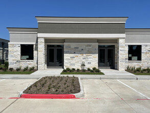 3129 Kingsley Dr, Pearland, TX en alquiler Foto del edificio- Imagen 2 de 40