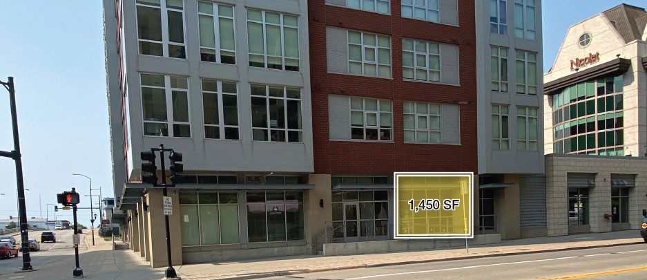 115 E Walnut St, Green Bay, WI en alquiler - Foto del edificio - Imagen 1 de 9