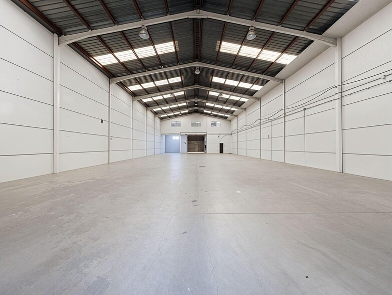 Nave en Alberic en alquiler - Foto del interior - Imagen 1 de 25
