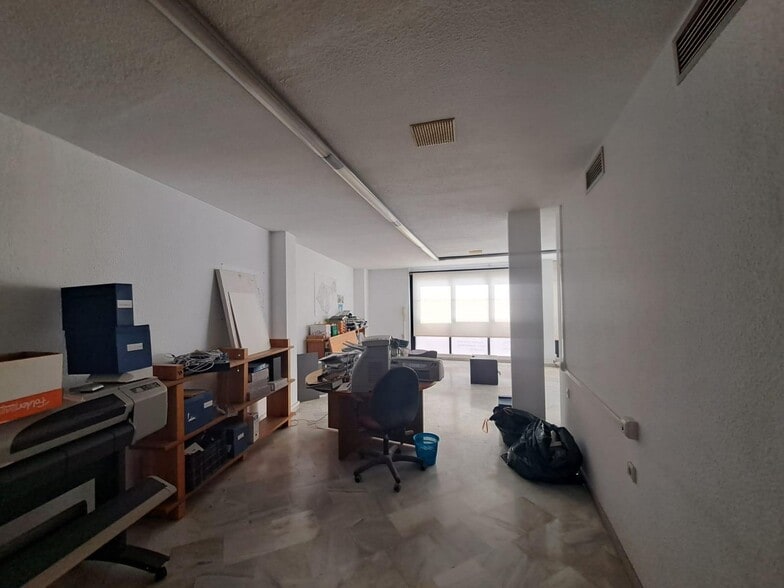 Oficina en El Ejido, Almería en alquiler - Foto del edificio - Imagen 3 de 6