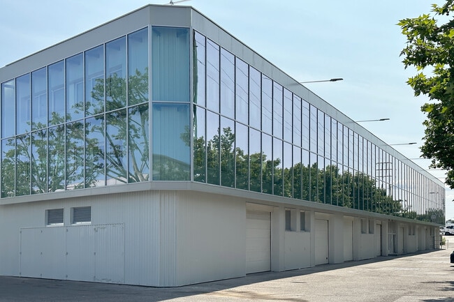 Más detalles de Camino Rejas, 1, Coslada - Oficina en alquiler