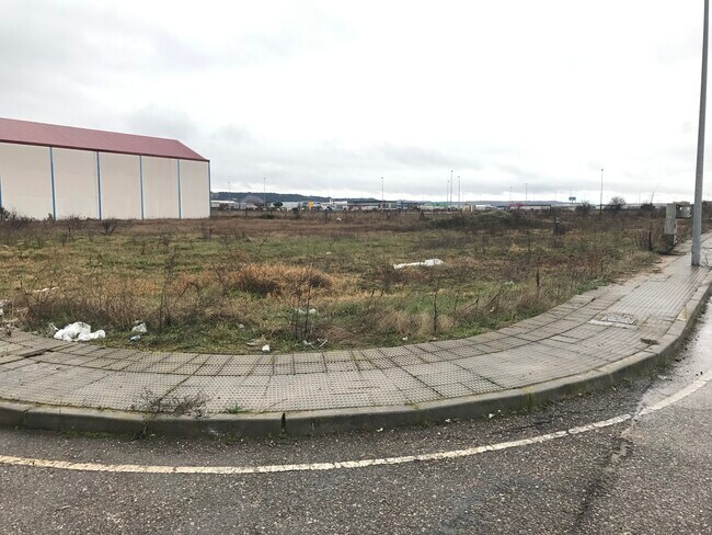 Más detalles de Sector 8, 3, Cazalegas - Terreno en venta