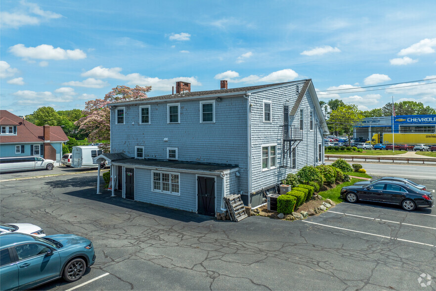 389 Worcester Rd, Framingham, MA en venta - Foto del edificio - Imagen 3 de 19