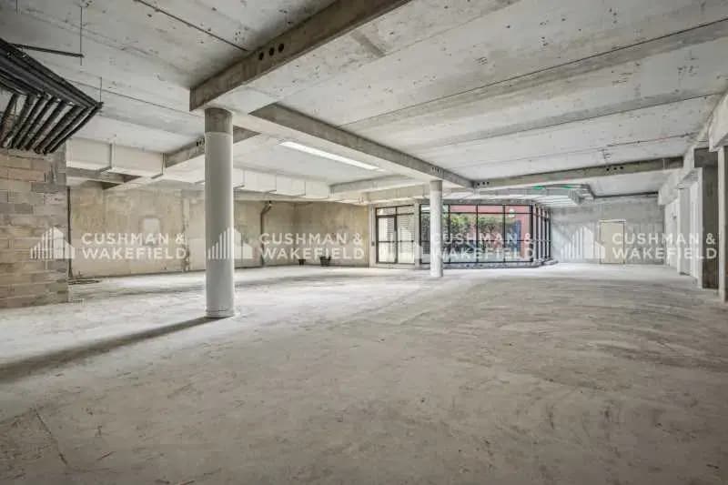 106-112 Avenue Henri Barbusse, Asnières-sur-Seine, HDS 92600 -  -  - Foto del interior - Image 1 of 7