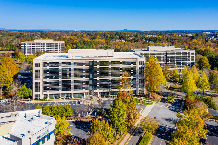 11605 Haynes Bridge Rd, Alpharetta, GA en alquiler - Foto del edificio - Imagen 3 de 18