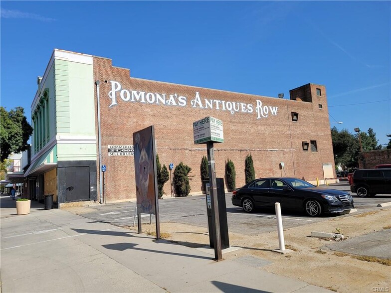 Pomona Mix-Use Development Opportunity cartera de 2 inmuebles en venta en LoopNet.es - Foto del edificio - Imagen 3 de 8