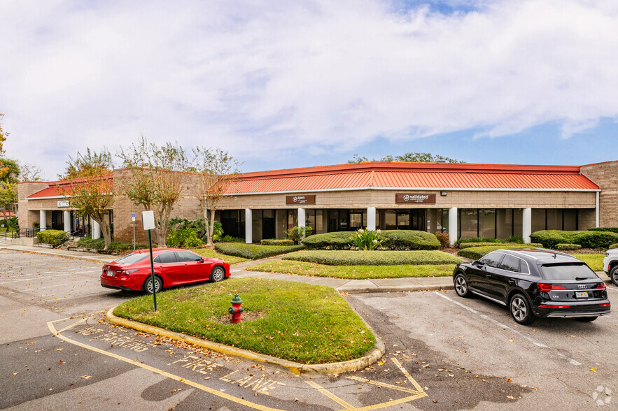 528 Northlake Blvd, Altamonte Springs, FL en alquiler - Foto del edificio - Imagen 2 de 10