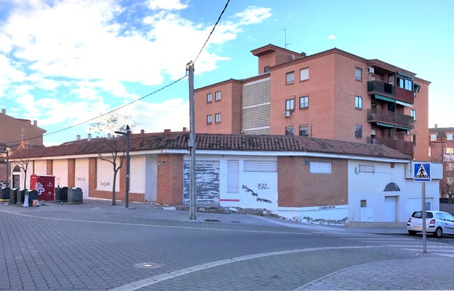 Más detalles de Calle Libertad, 9, Azuqueca de Henares - Local en venta