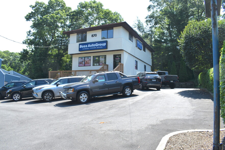 870 W Jericho Tpke, Huntington, NY en venta - Foto del edificio - Imagen 1 de 32