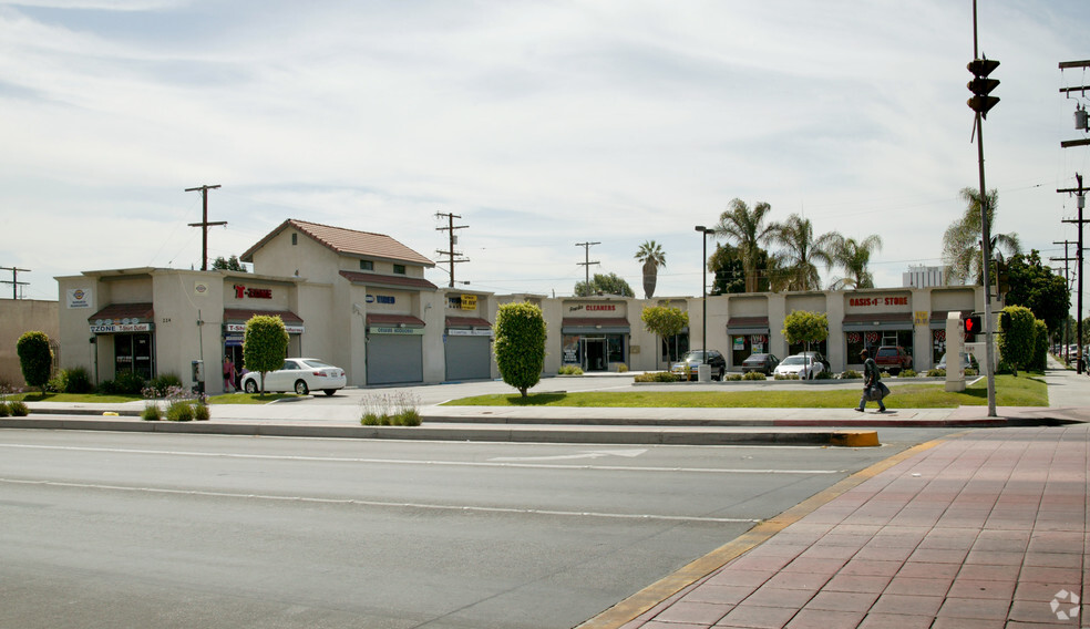 224 W Rosecrans Ave, Compton, CA en venta - Foto del edificio - Imagen 2 de 5