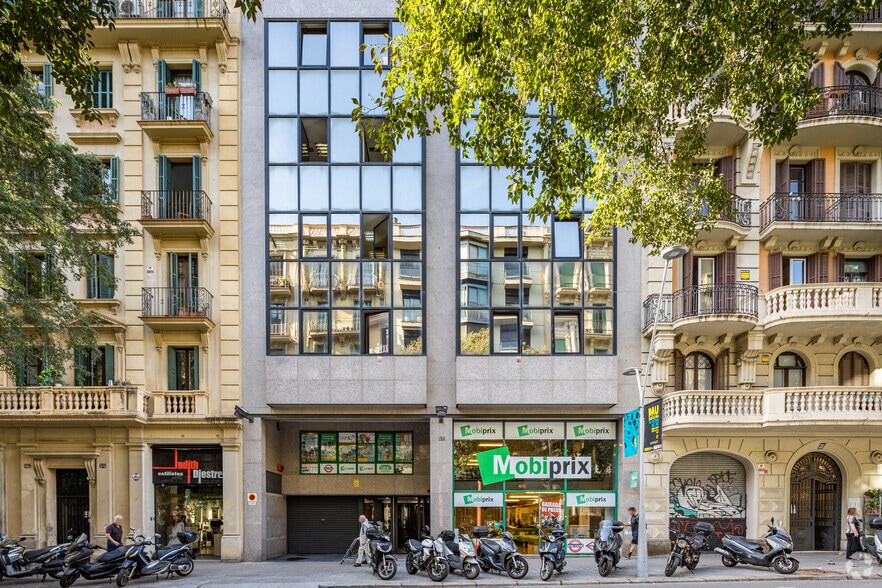 Oficina en Barcelona, Barcelona en venta - Foto del edificio - Imagen 3 de 5