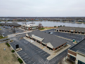 3607 N Ridge Rd, Wichita, KS en alquiler Foto del edificio- Imagen 2 de 9