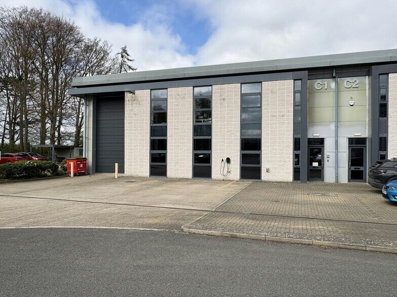 Summerleys Rd, Princes Risborough en venta - Foto del edificio - Imagen 1 de 4