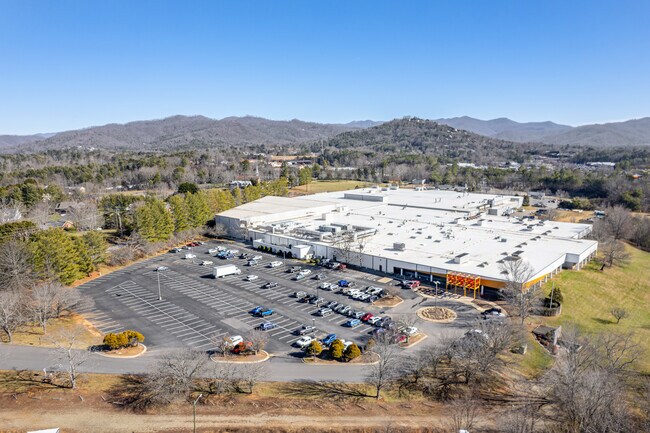 Más detalles de 108 Monticello Rd, Weaverville, NC - Varios usos en alquiler