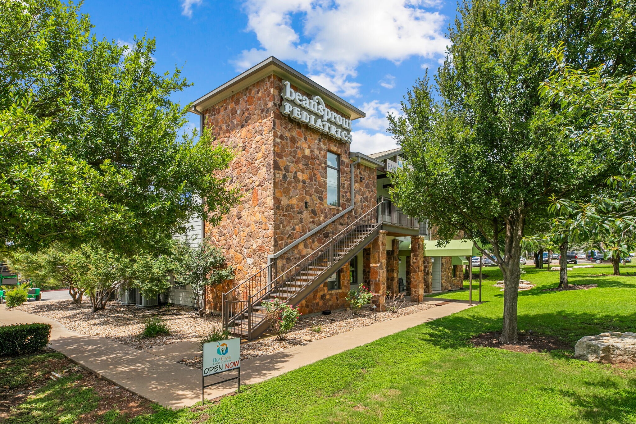 Texas Children's West Austin Portfolio cartera de 2 inmuebles en venta en LoopNet.es Foto principal- Imagen 1 de 3