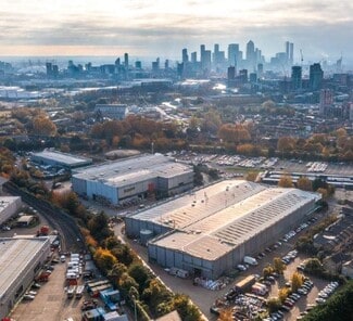 Más detalles de International Business Park Stratford, London - Nave en alquiler