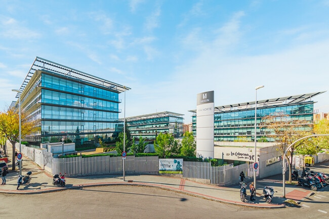 Más detalles de Calle Quintanavides, 17, Madrid - Oficina en alquiler