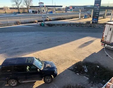 Local en Ledanca, Guadalajara en alquiler - Foto del edificio - Imagen 2 de 3