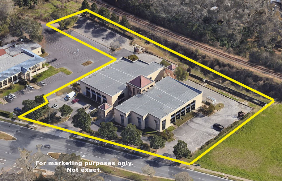 1709 Mahan Dr, Tallahassee, FL en venta - Foto del edificio - Imagen 1 de 15