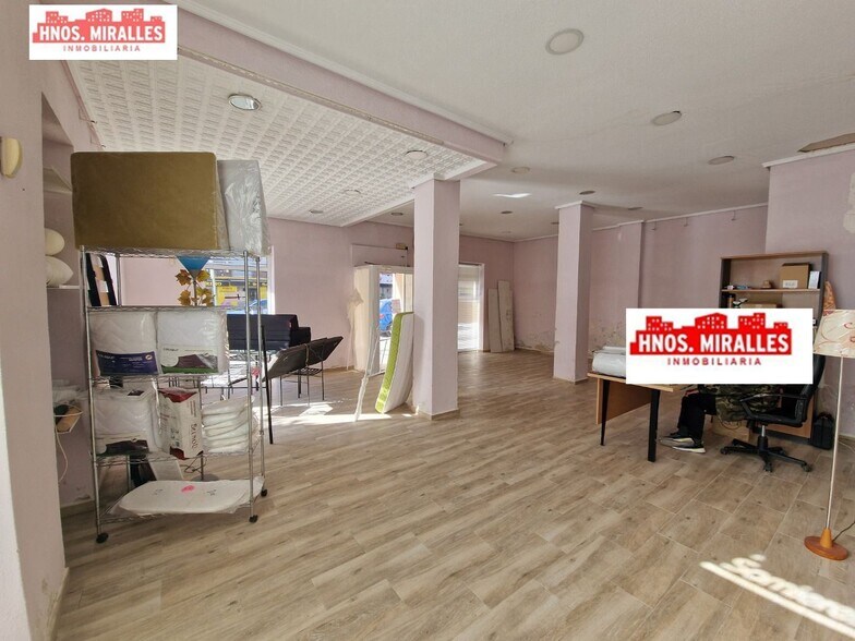 Local en Elche en alquiler - Foto del interior - Imagen 2 de 7