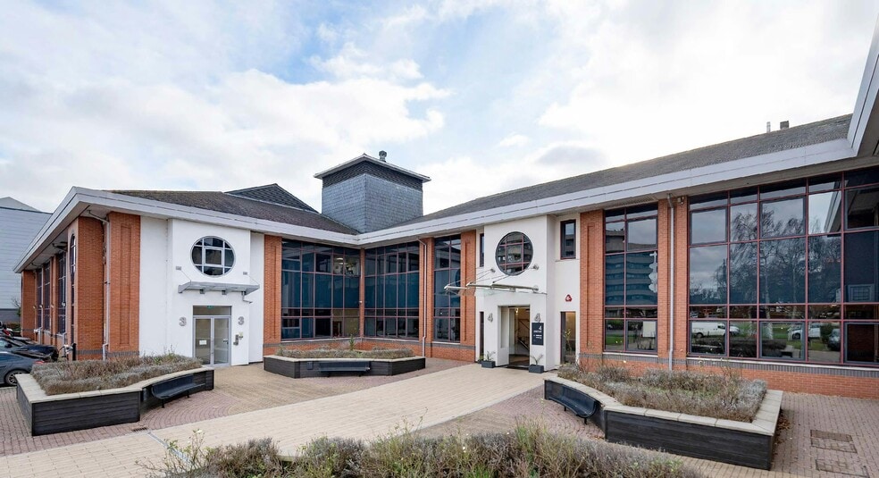 Elstree Way, Borehamwood en alquiler - Foto del edificio - Imagen 1 de 25