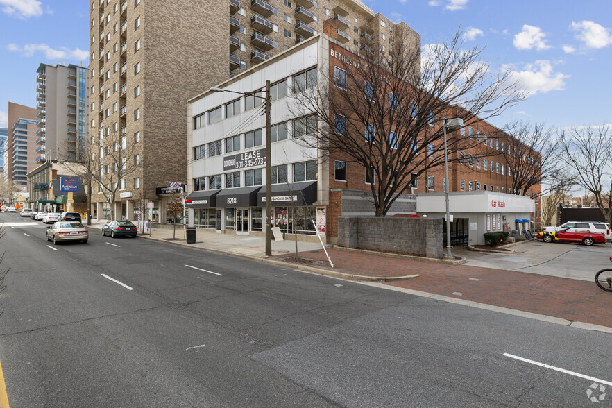 8216-8218 Wisconsin Ave, Bethesda, MD en venta - Foto del edificio - Imagen 3 de 33