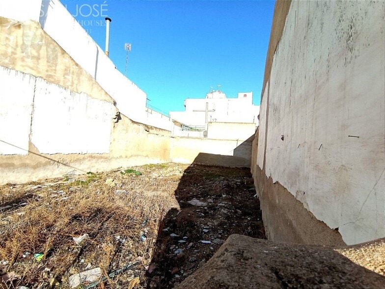 Terreno en Elche, Alicante en venta - Foto de la construcción - Imagen 3 de 3