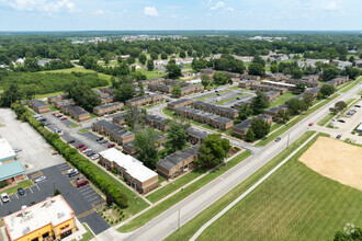 800 E Grand Ave, Carbondale, IL - VISTA AÉREA  vista de mapa