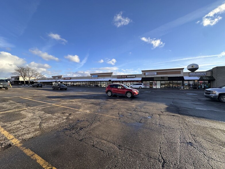 396-409 W M-89 Hwy, Plainwell, MI en alquiler - Foto del edificio - Imagen 1 de 8