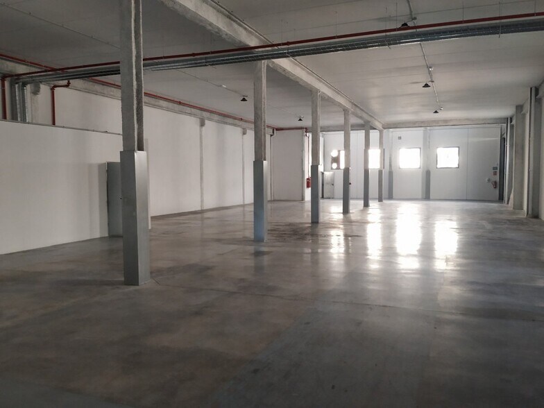 Nave en Crevillent en alquiler - Foto del interior - Imagen 2 de 3