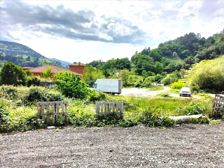 Terreno en Alonsotegi en venta - Foto del edificio - Imagen 3 de 13