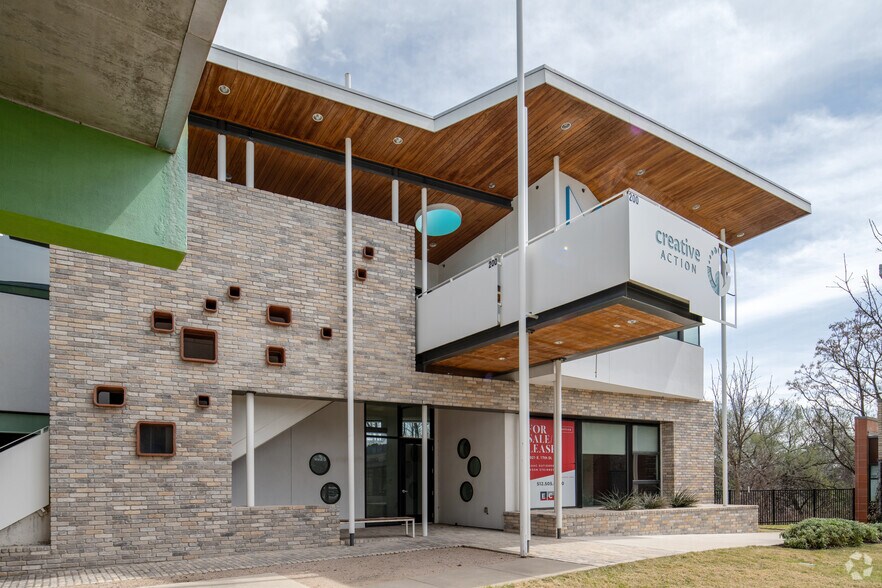 2921 E 17th St, Austin, TX en venta - Foto del edificio - Imagen 2 de 25