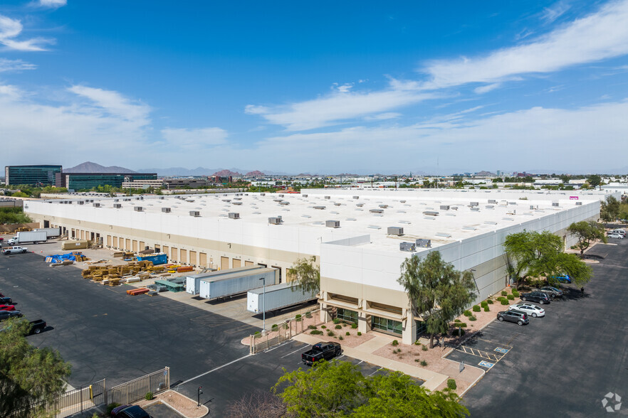 3011 E Broadway Rd, Phoenix, AZ en alquiler - Foto del edificio - Imagen 2 de 5