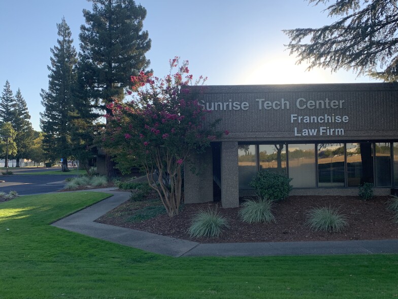 3235 Sunrise Blvd, Rancho Cordova, CA en alquiler - Foto del edificio - Imagen 1 de 9