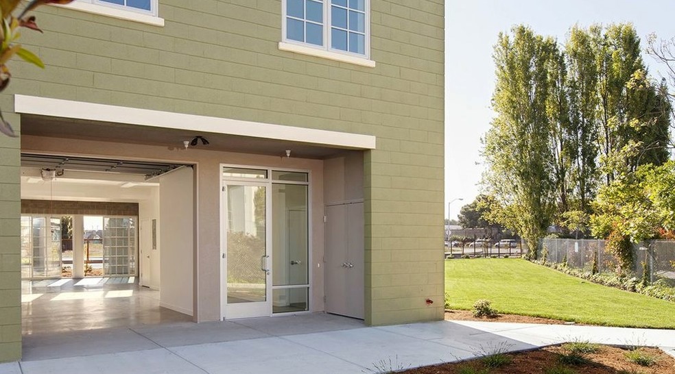 921 Marina Way South, Richmond, CA en alquiler - Foto del edificio - Imagen 2 de 23