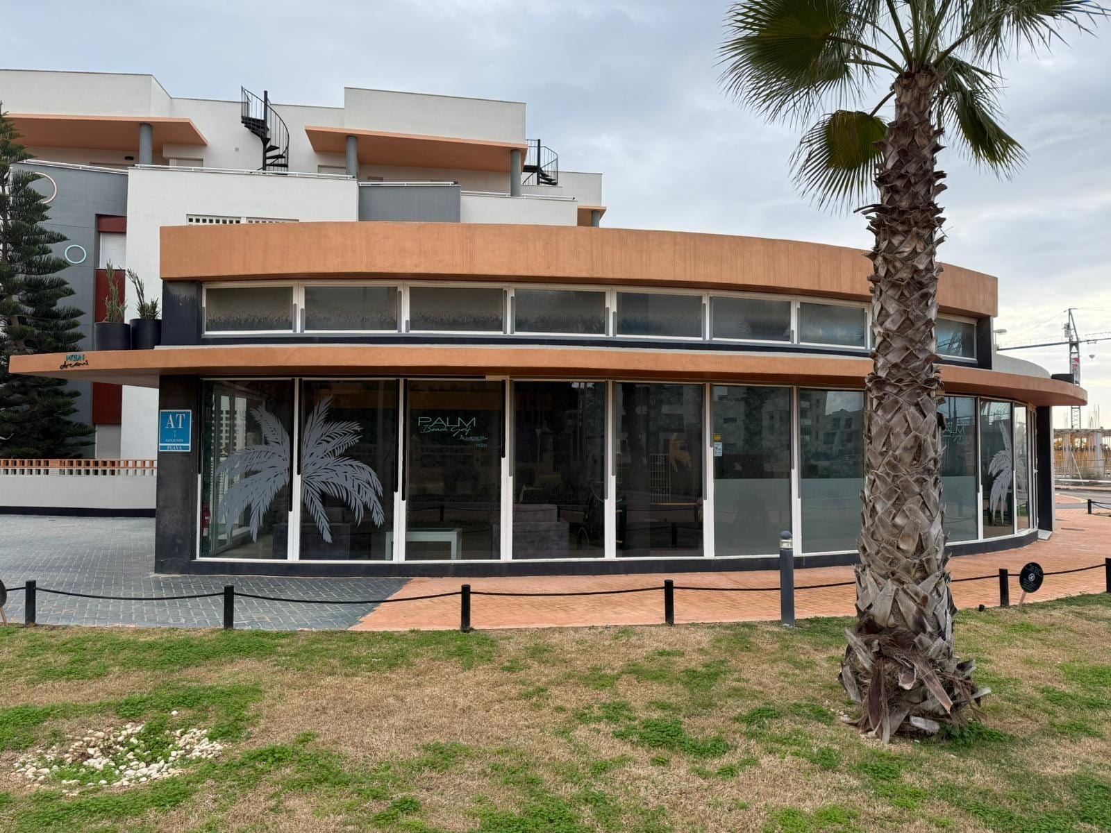 Local en El Ejido, Almería en alquiler Foto del edificio- Imagen 1 de 11
