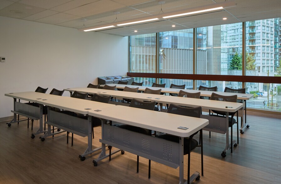 1140 W Pender St, Vancouver, BC en alquiler - Foto del edificio - Imagen 2 de 9