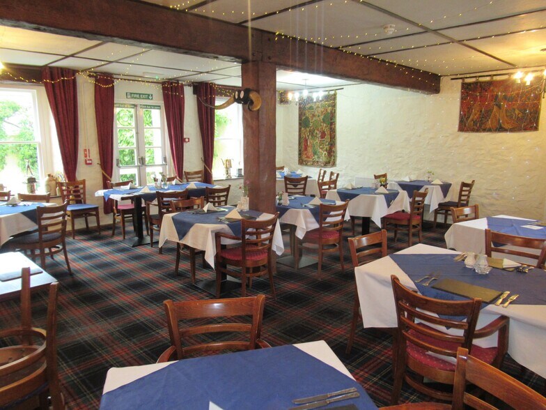 31-33 St Andrew St, Castle Douglas en venta - Foto del edificio - Imagen 3 de 12