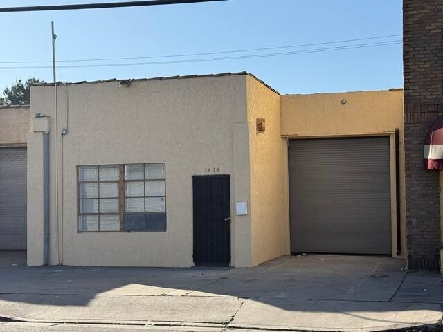 3636 Fruitland Ave, Maywood, CA en alquiler - Foto del edificio - Imagen 1 de 4