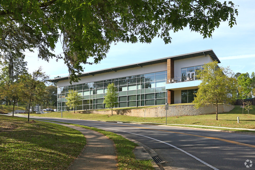 1760 Summit Lake Dr, Tallahassee, FL en alquiler - Foto del edificio - Imagen 3 de 3